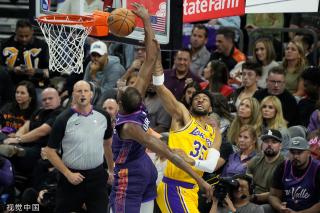 辽宁队昂首 辽宁队昂首