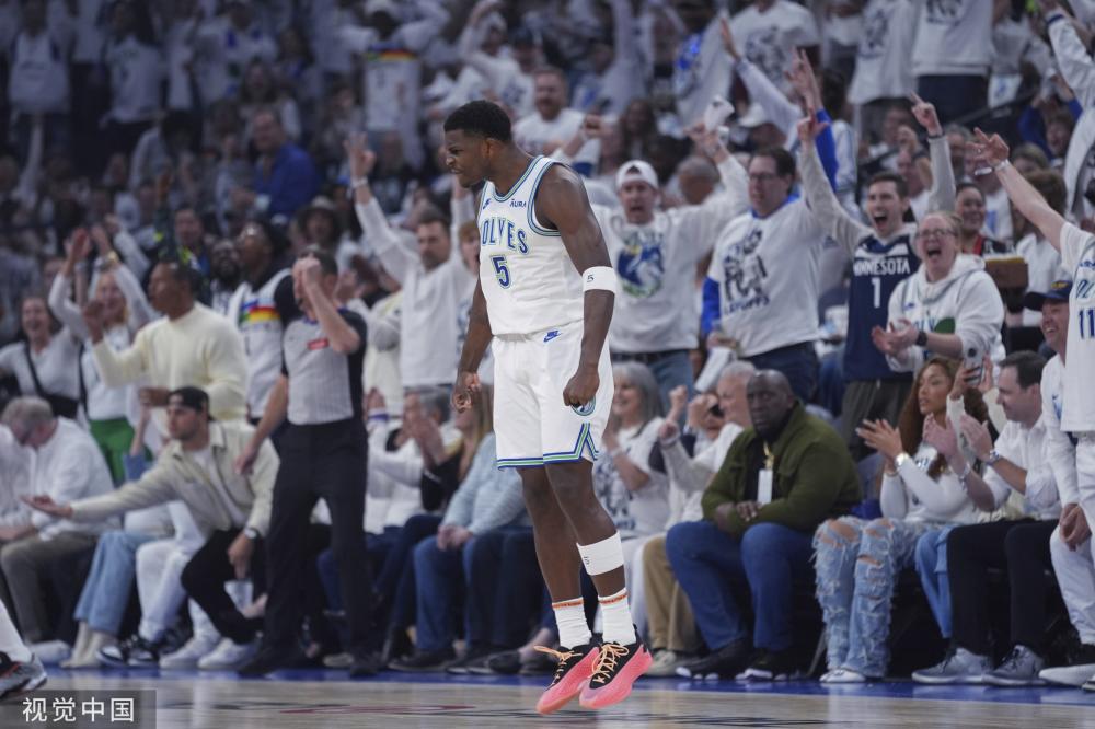 实现卫冕的 实现卫冕的